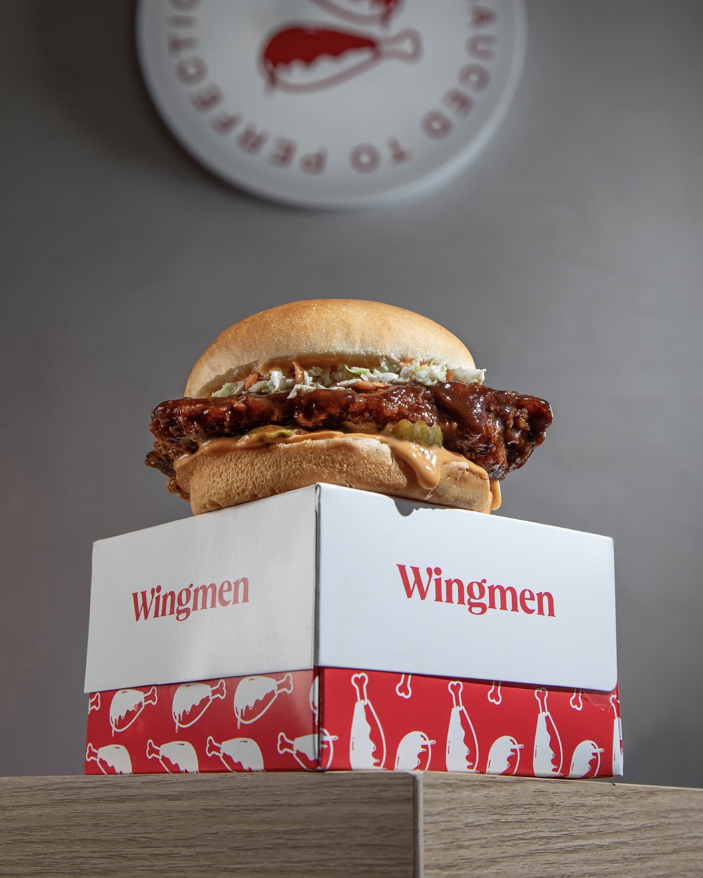 Wingmen burger